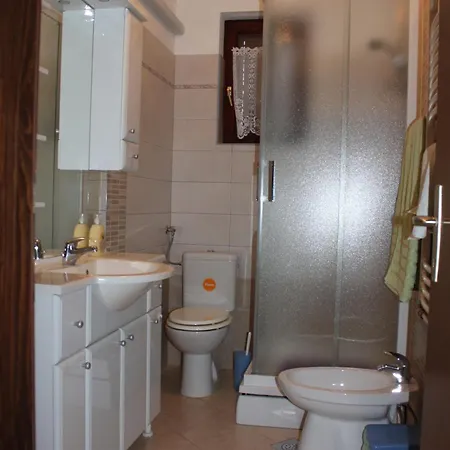 House Milan Ap2 *